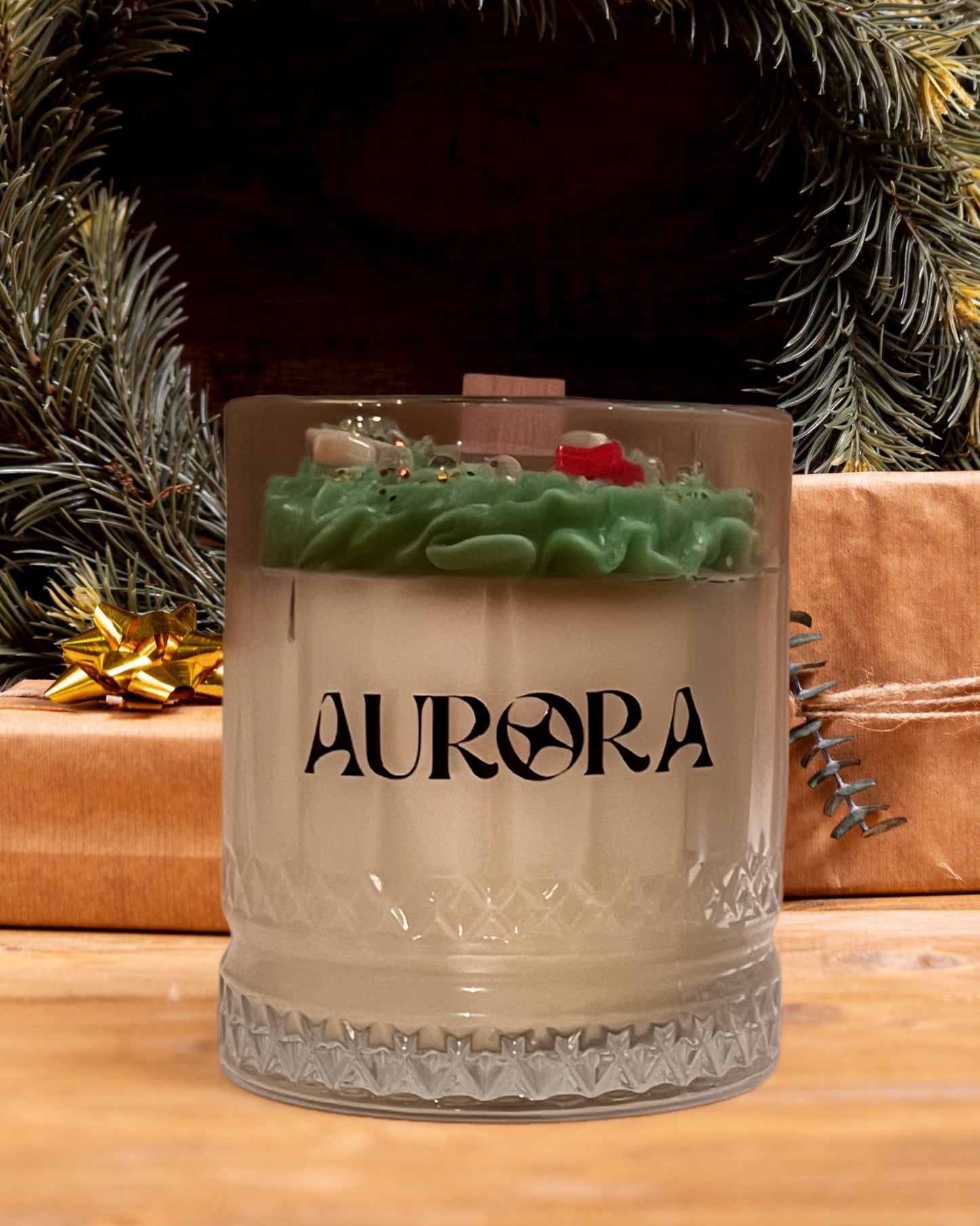 Vela Guirlanda - 630g (Cereja e Avelã)