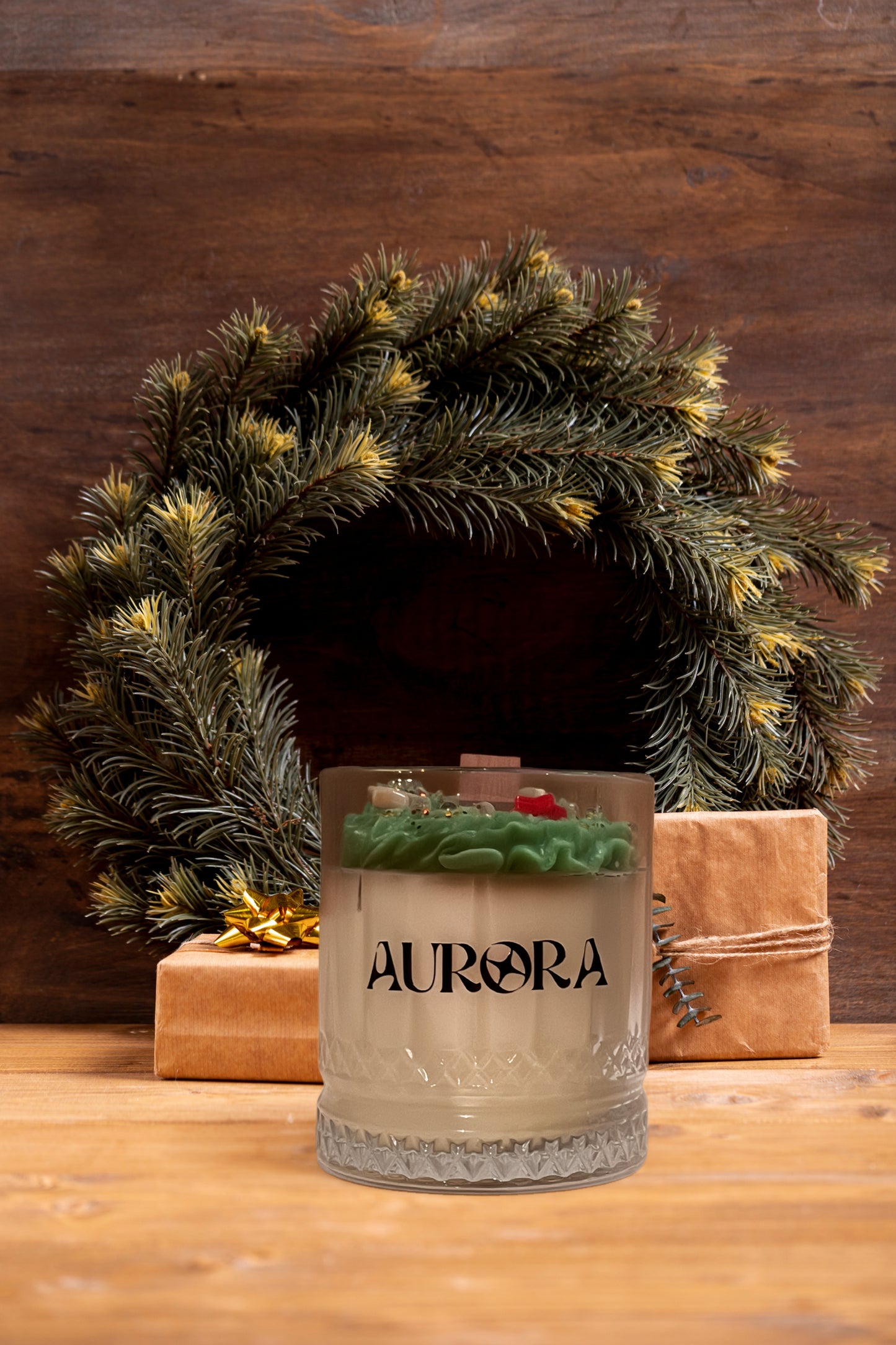 Vela Guirlanda - 630g (Cereja e Avelã)